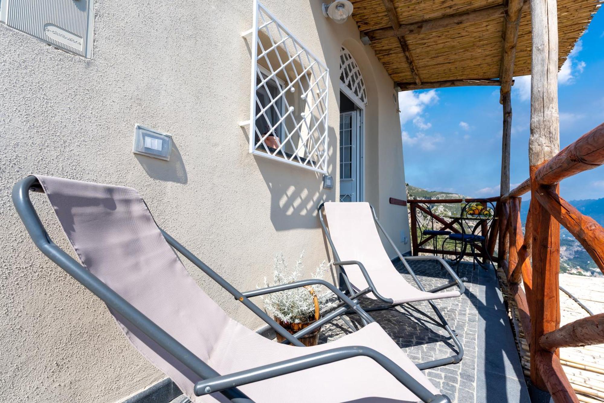 Jori Vista Amalfi